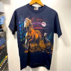 S. VINTAGE SINGLE STITCH HAZELWOODS WESTERN HORSE SCENE WRAP AROUND